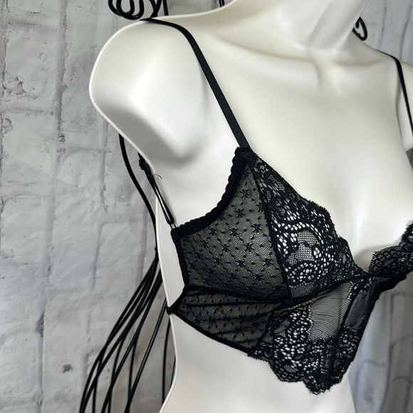 Nasty Gal Sheer Lace Bralette Unlined Longline Adjustable Straps - Picture 3 of 8